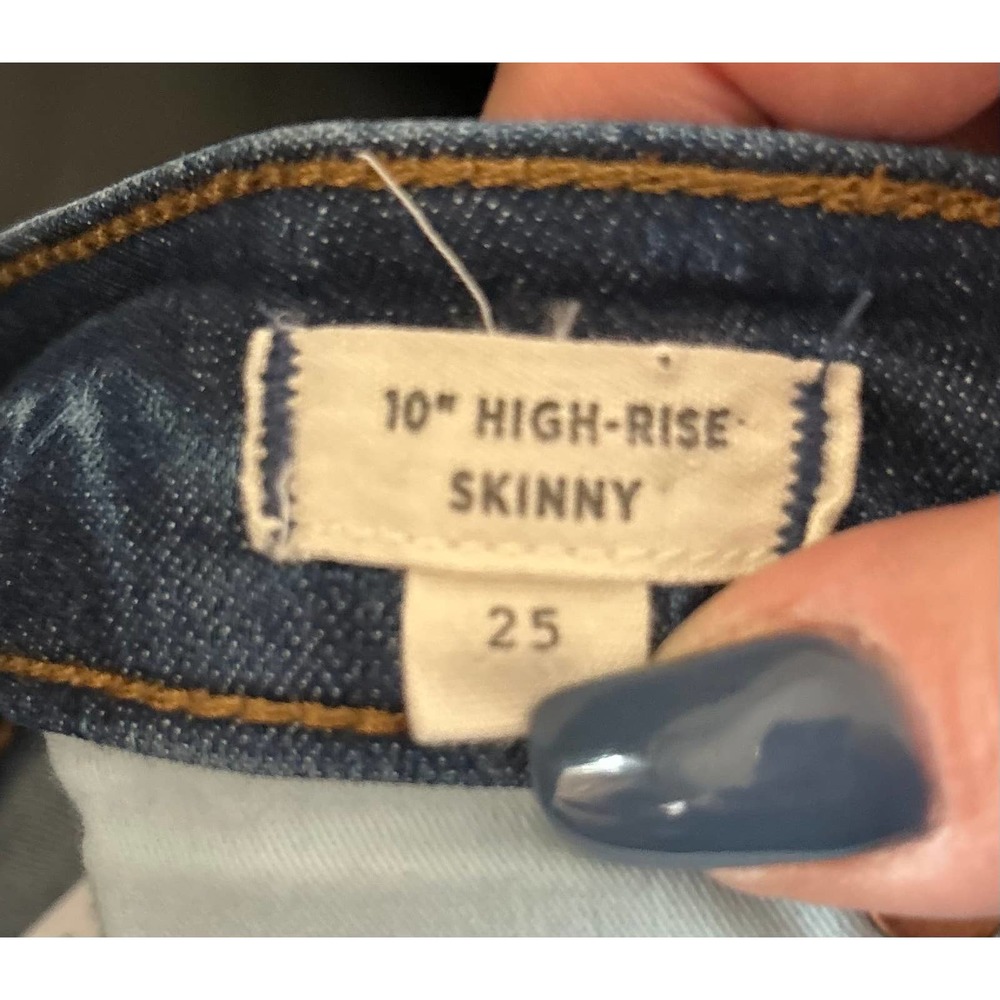 Madewell 10” High Rise Skinny Button Fly Jeans | Size 25 - Picture 5 of 16